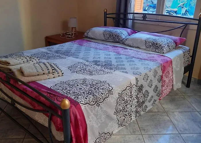 The Olive House Apartamento Leonídion